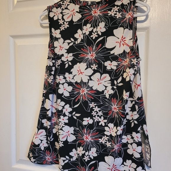 Clientele floral sleeveless top size M - Picture 7 of 9